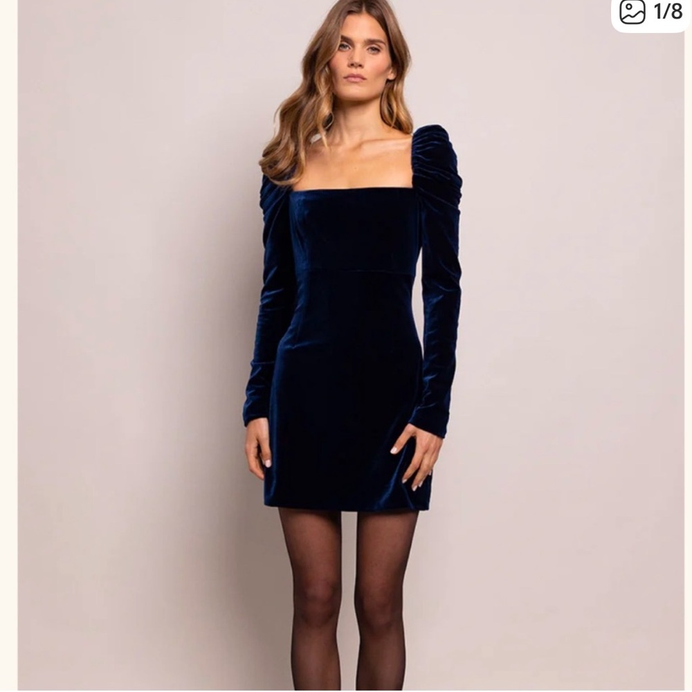 Cara Cara Midnight Blue Velvet Dress